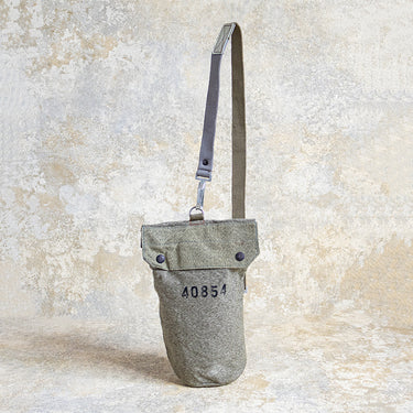 Salt-and-pepper canvas bike bag with long strap and top loop, snap closure, stamped 40854