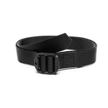Single web belt with black buckle and textured woven strap, 1.5-inch