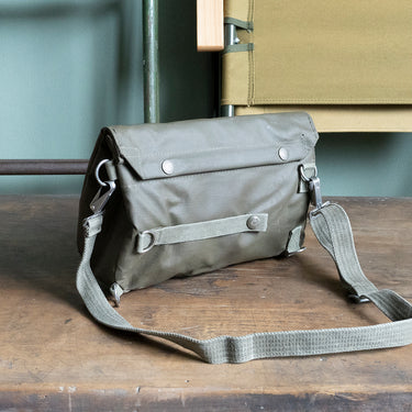 Like New Swiss Military PVC Gas Mask Shoulder Bag