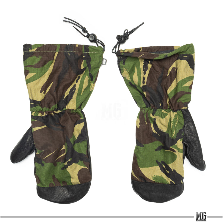 Like New British Army ECW Inner Mittens