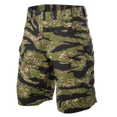 Ripstop stretch shorts in green and black camouflage, elastic waist and cargo pockets
